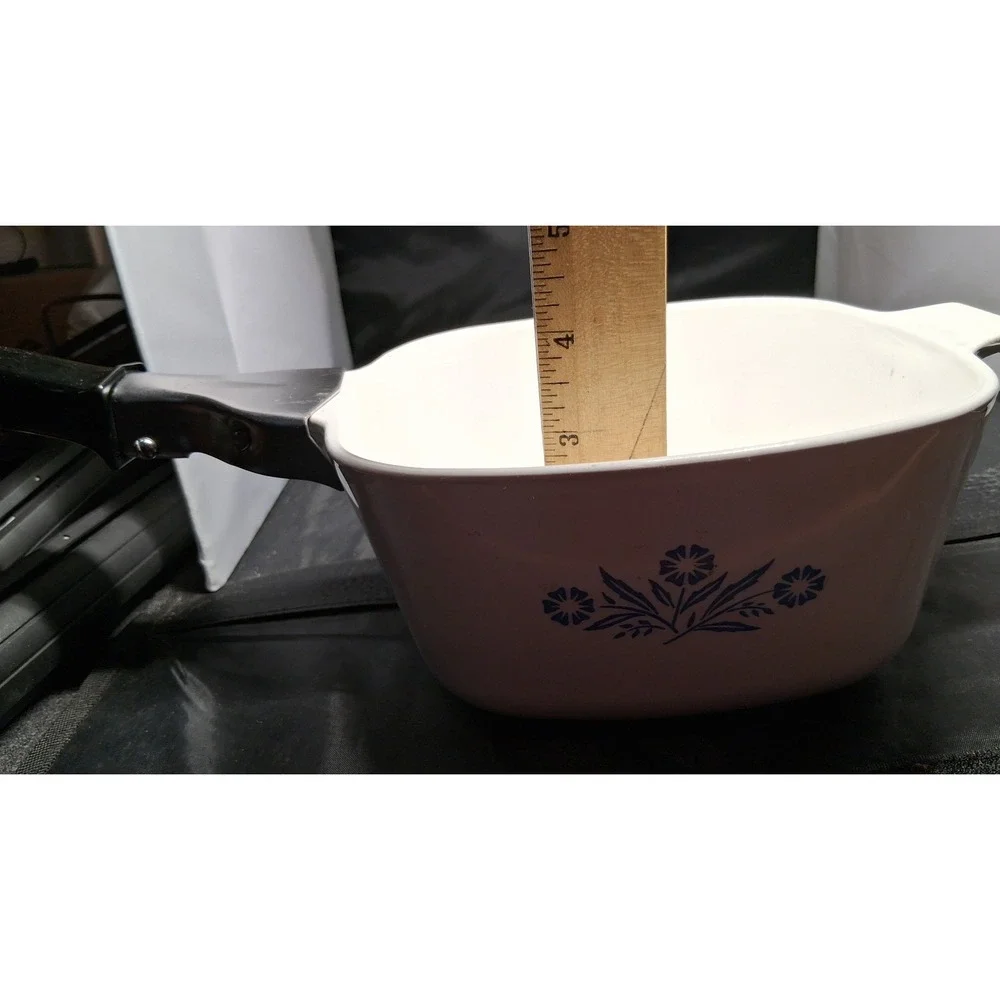 Vintage Corning Ware Blue Cornflower 1.75 QT Casserole P-1 3/4-B with Handle